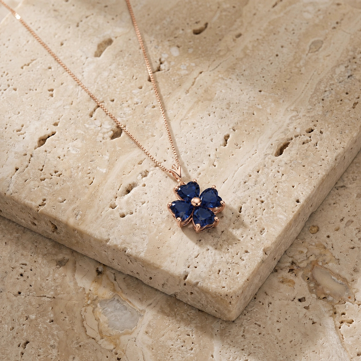 Rose Gold Sapphire — Aretusa