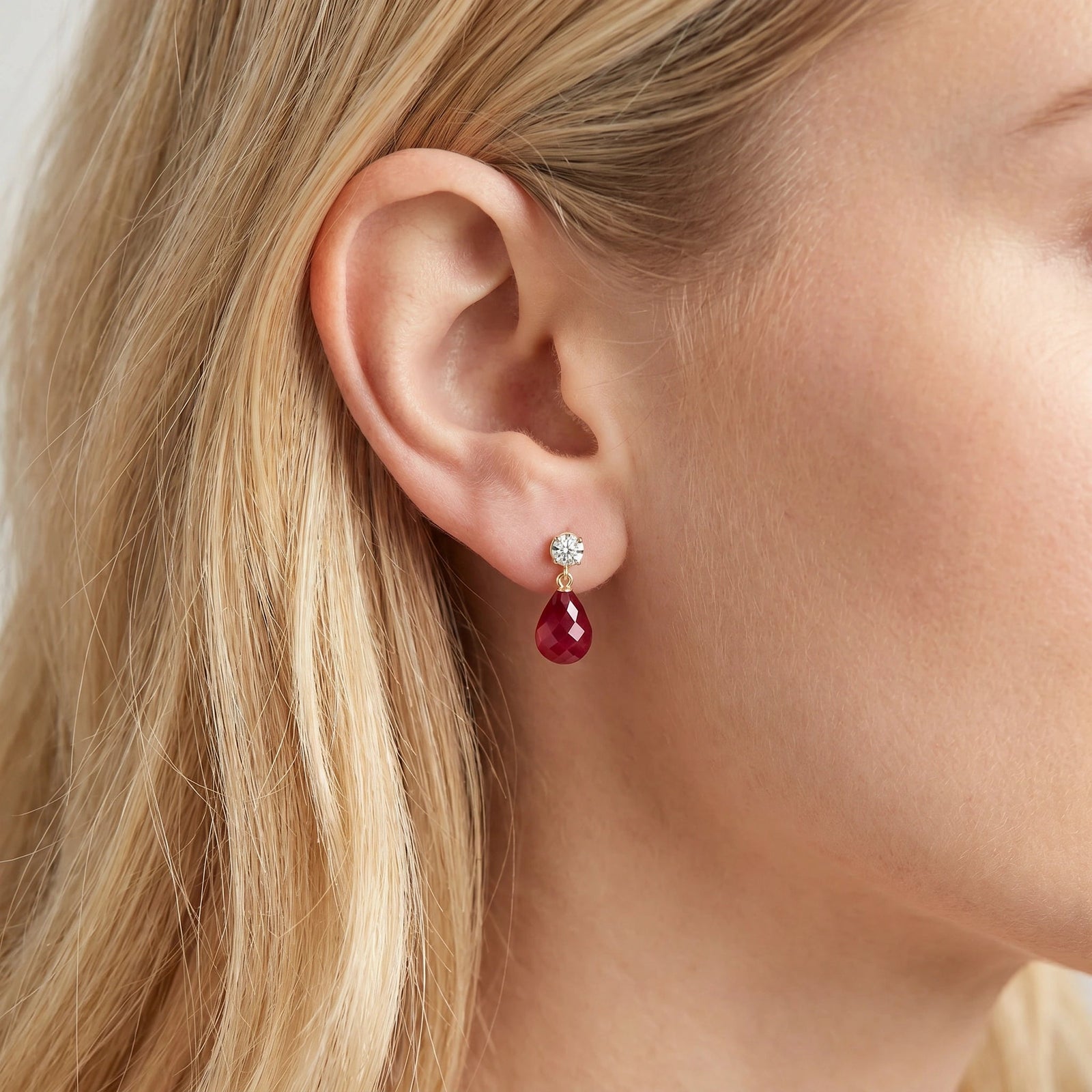 Yellow Gold Ruby & Diamond — Mercedes