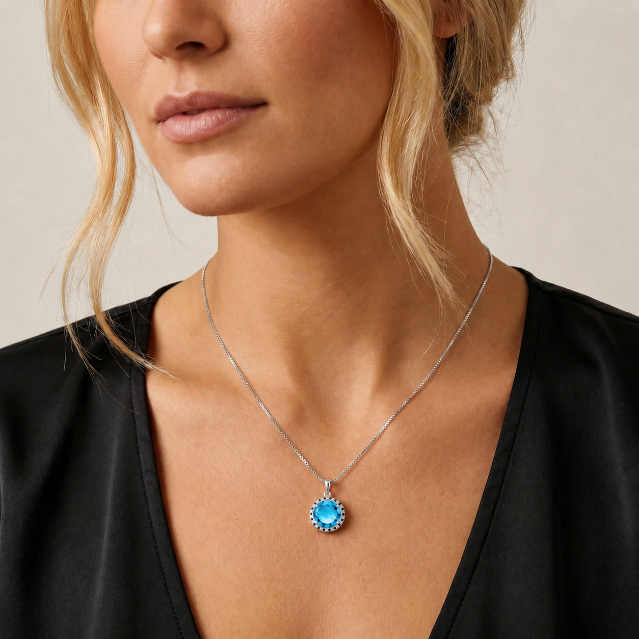 White Gold Pendant Necklace Blue Topaz 10K — Liana