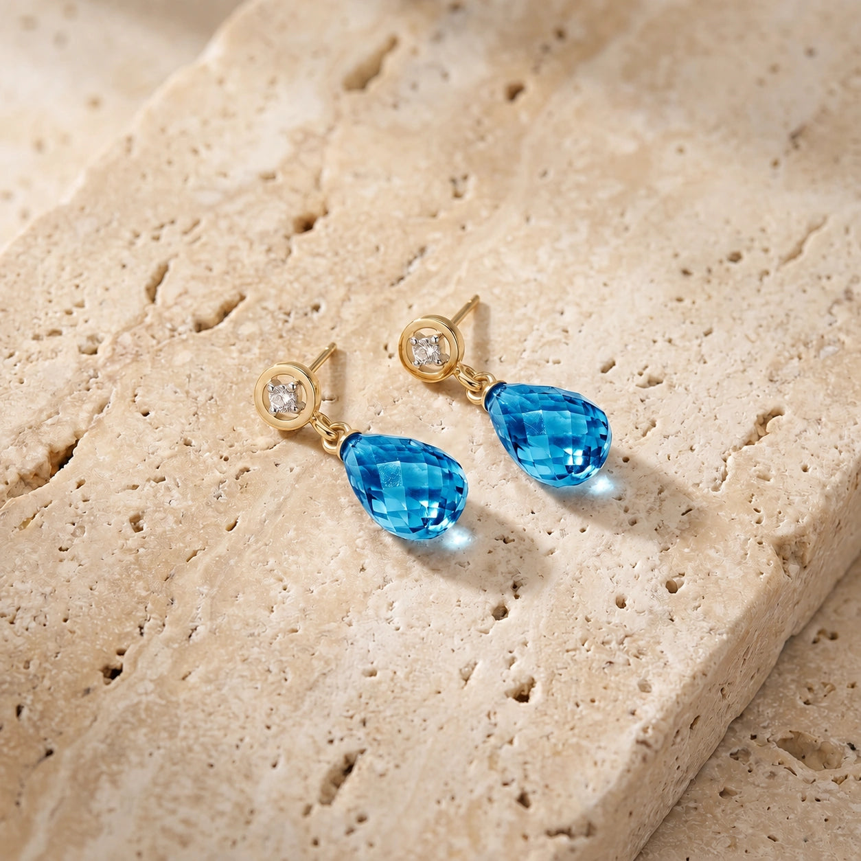 Yellow Gold Diamond & Blue Topaz — Mariaaugusta