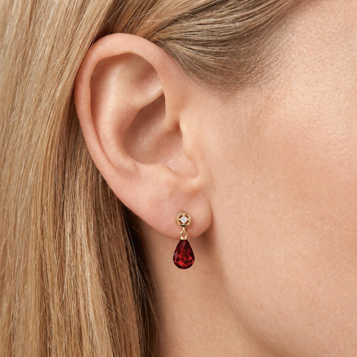 Yellow Gold Diamond & Garnet — Mariaaugusta
