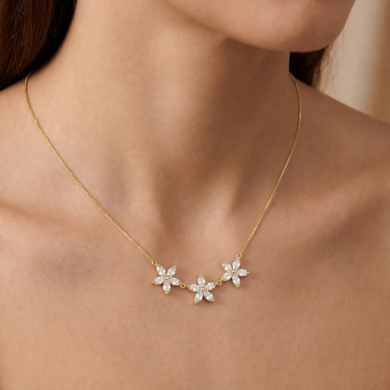 Yellow Gold Classic Necklace Aquamarine 10K — Fiorella