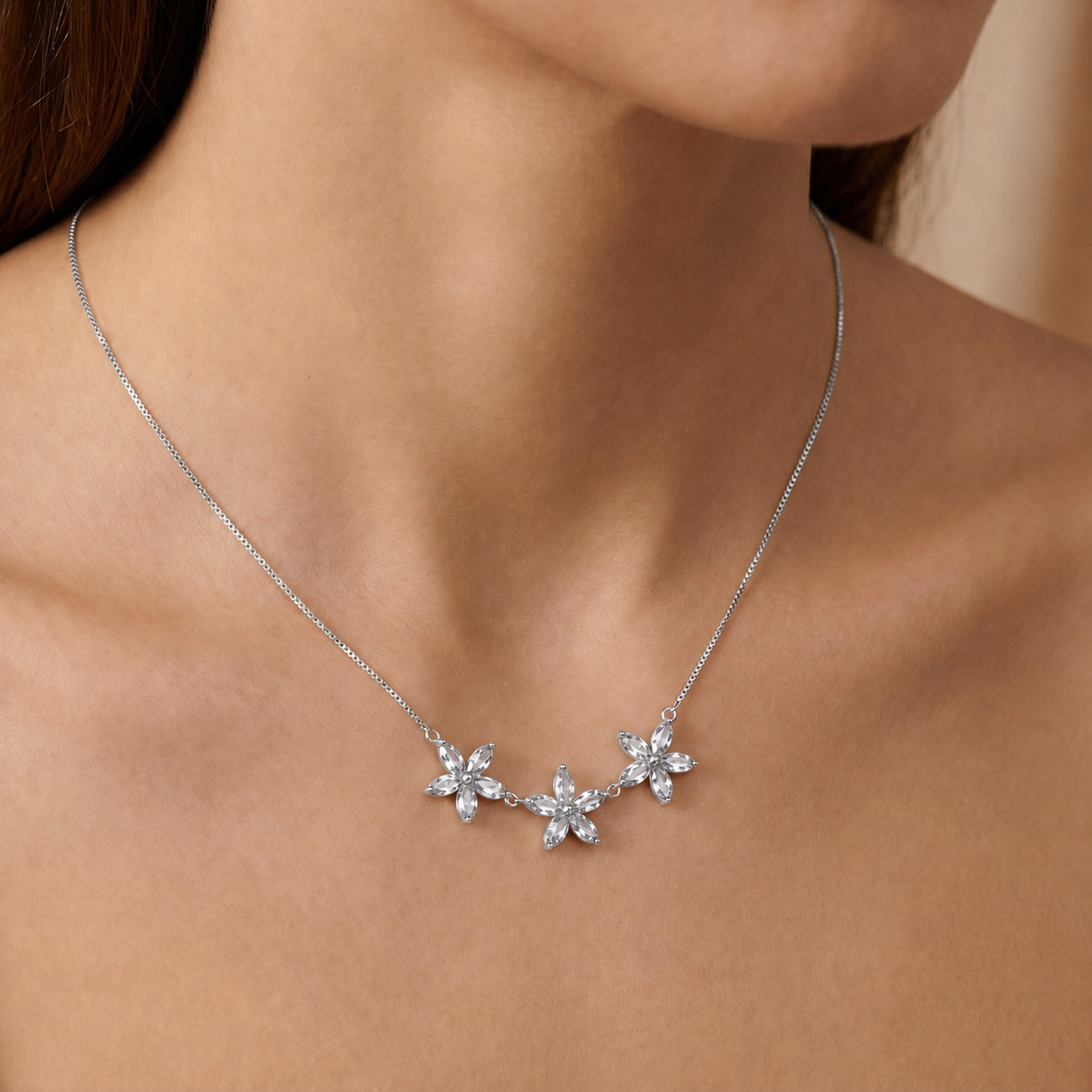 White Gold Classic Necklace Citrine 10K — Fiorella