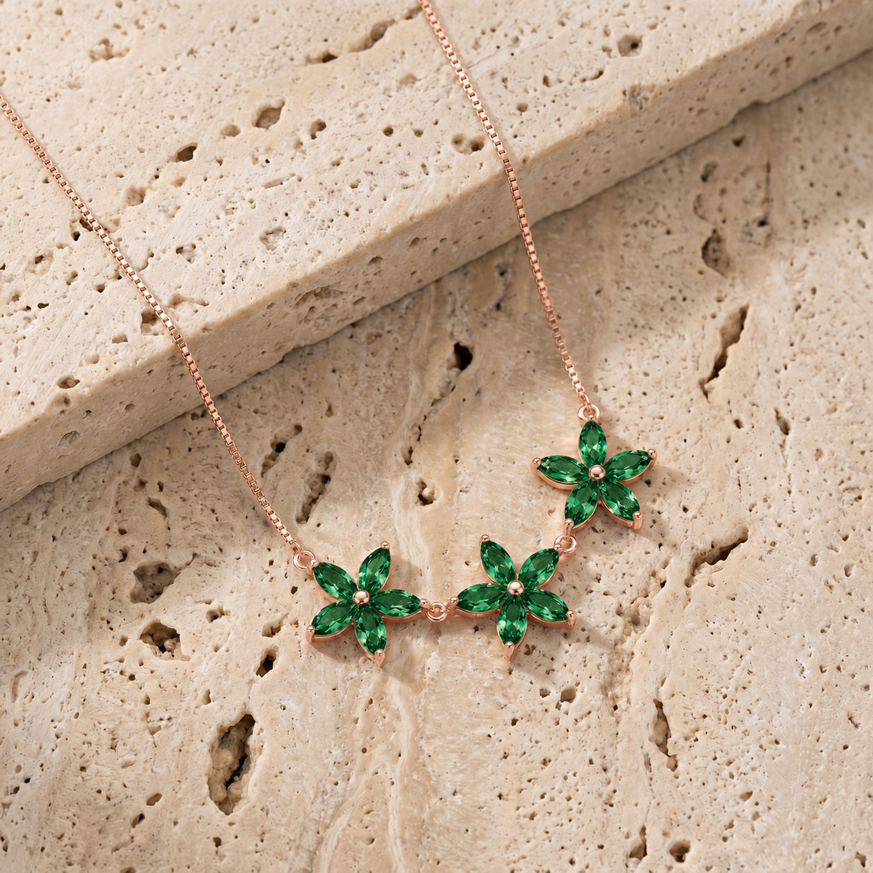Rose Gold Classic Necklace Emerald 10K — Fiorella
