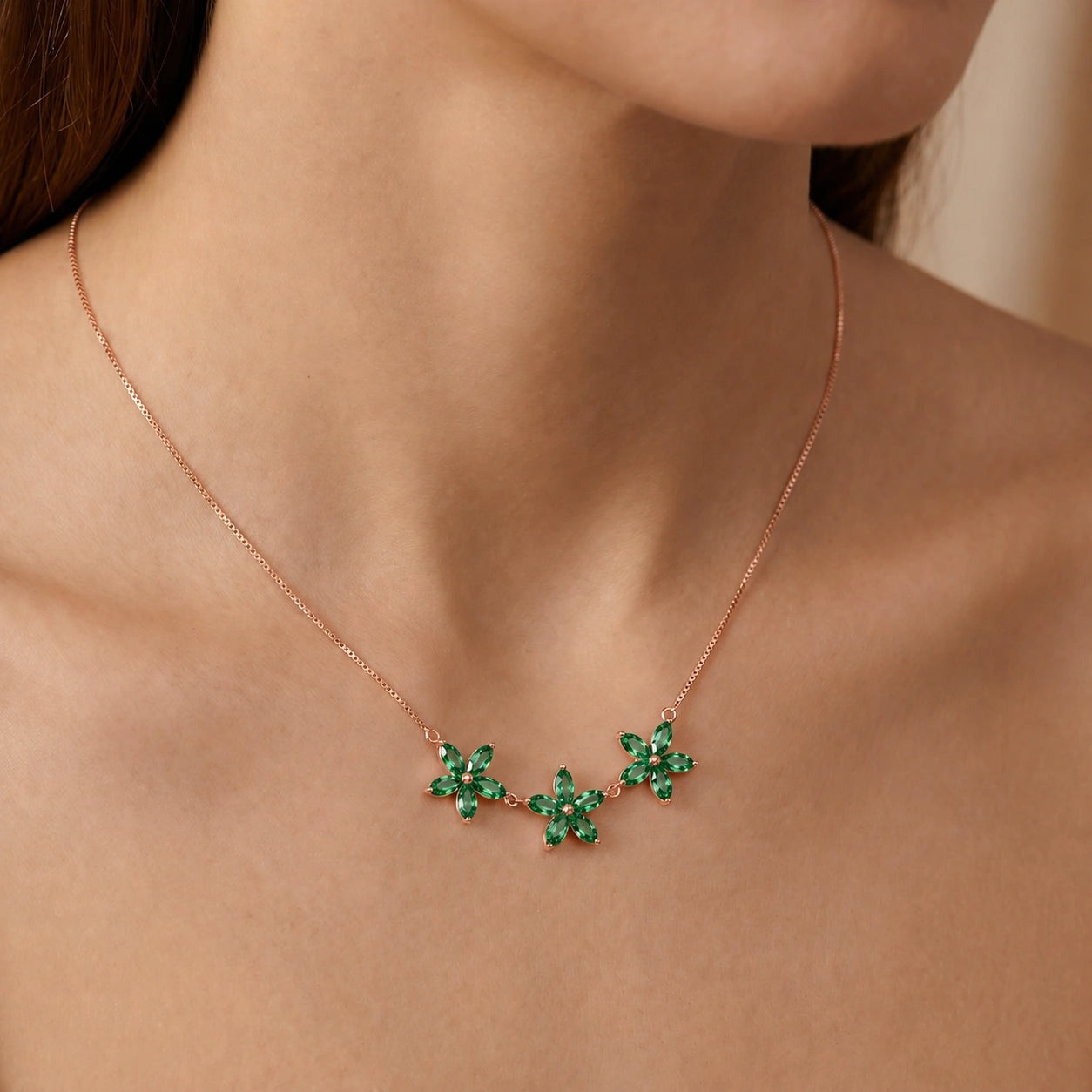 Rose Gold Classic Necklace Emerald 10K — Fiorella
