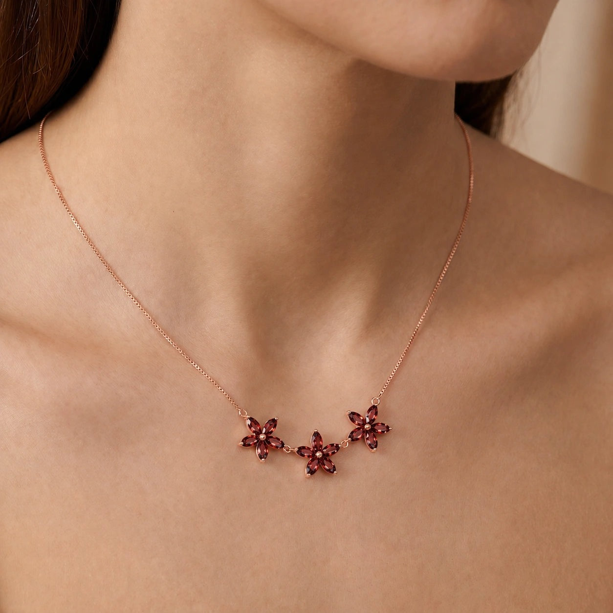 Rose Gold Classic Necklace Garnet 10K — Fiorella