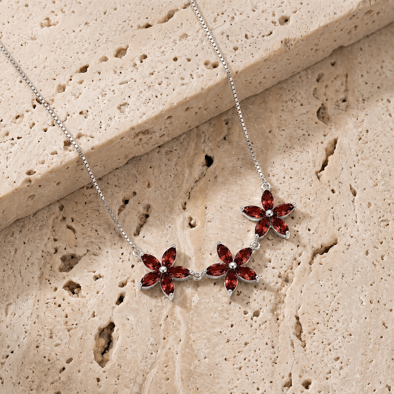White Gold Classic Necklace Garnet 10K — Fiorella