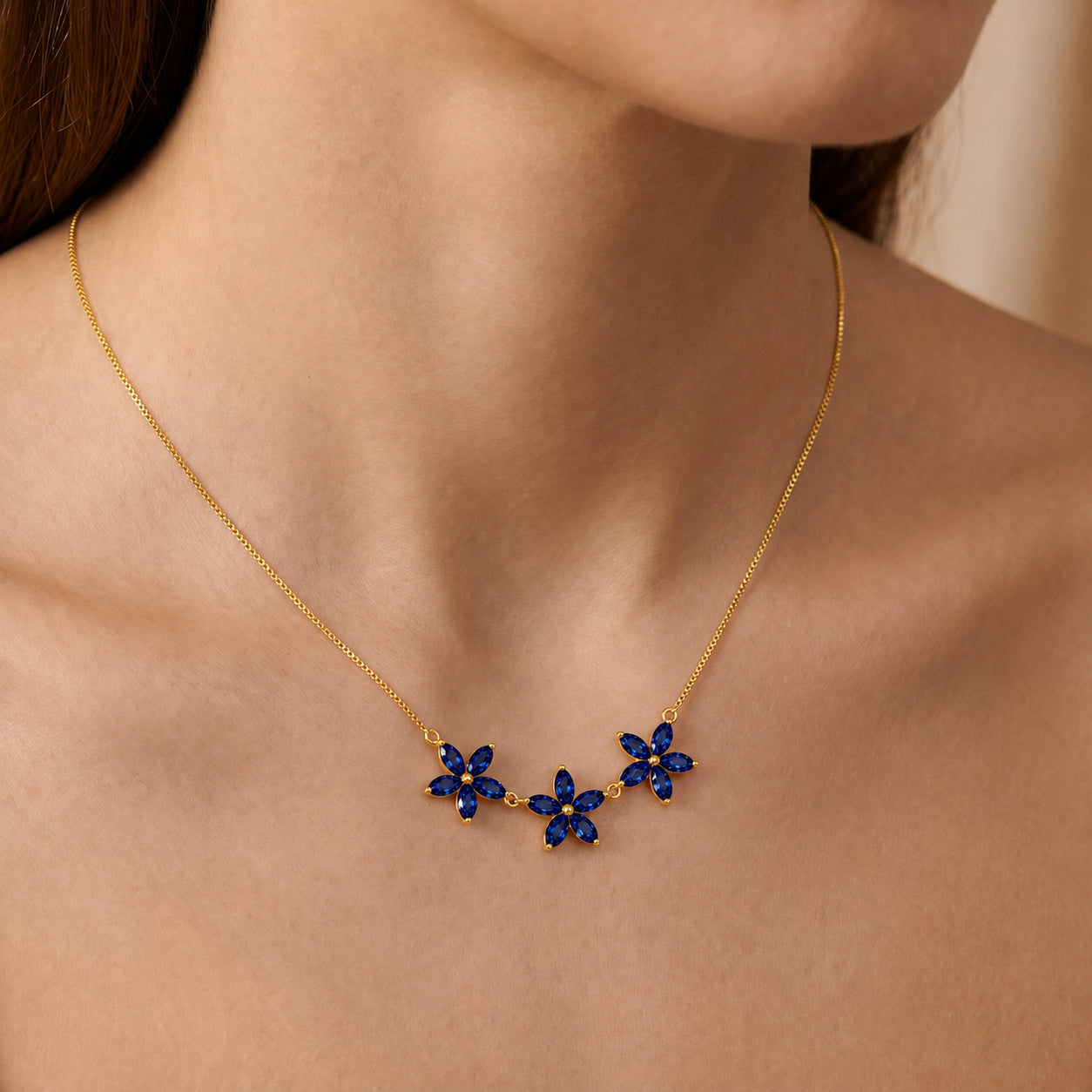 Yellow Gold Classic Necklace Sapphire 10K — Fiorella