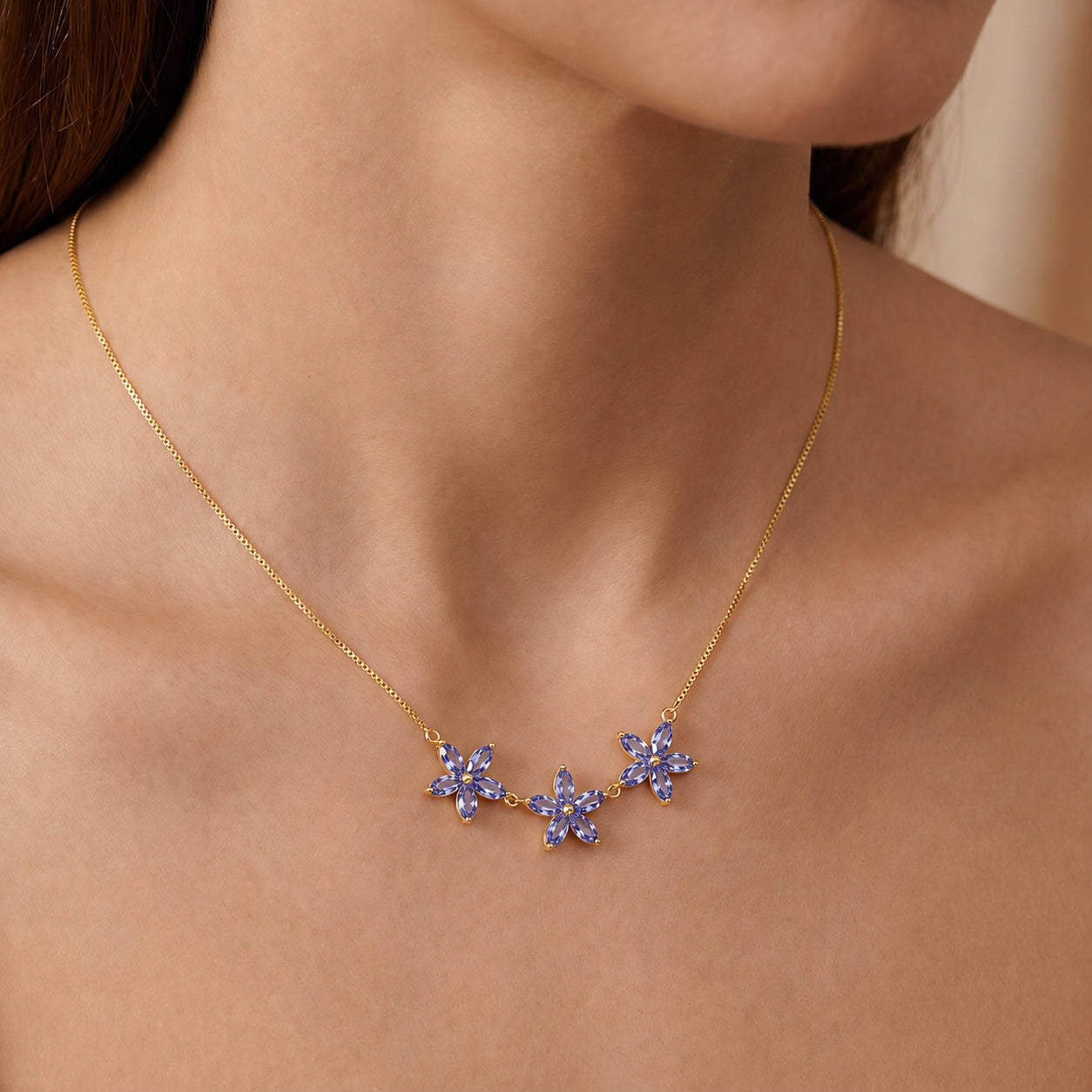 Yellow Gold Classic Necklace Tanzanite 10K — Fiorella