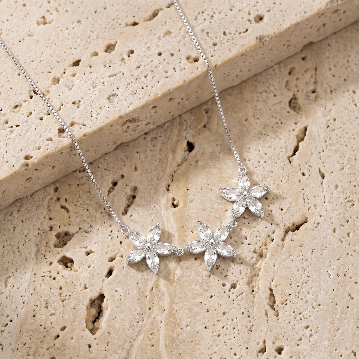 White Gold Classic Necklace White Topaz 10K — Fiorella