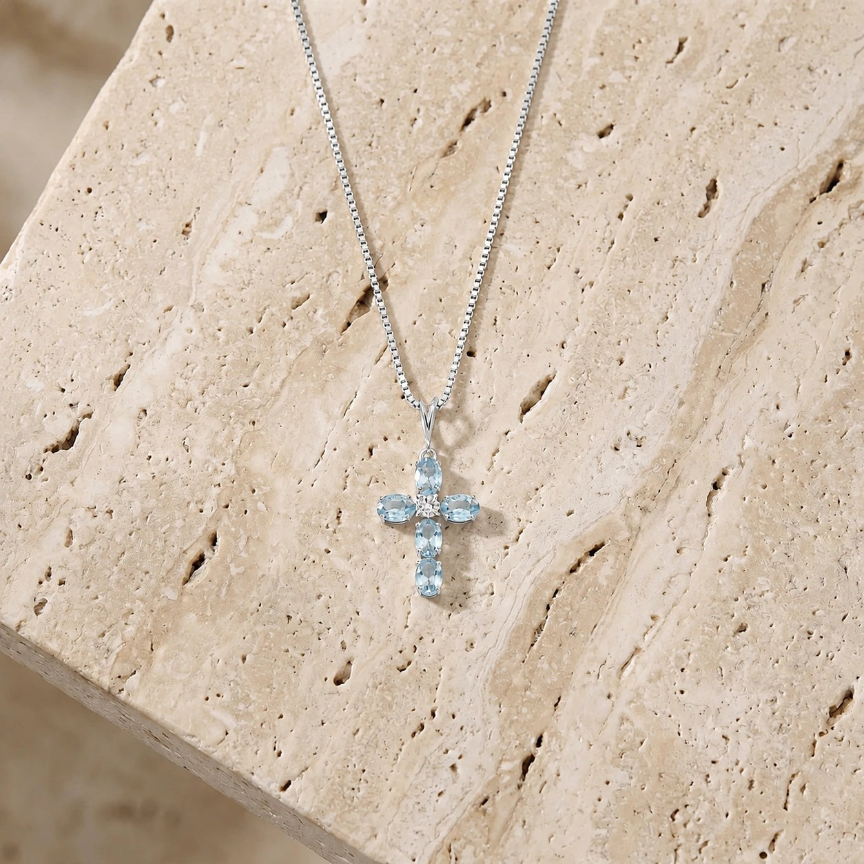 White Gold Grace Necklace Aquamarine 10K — Nadia