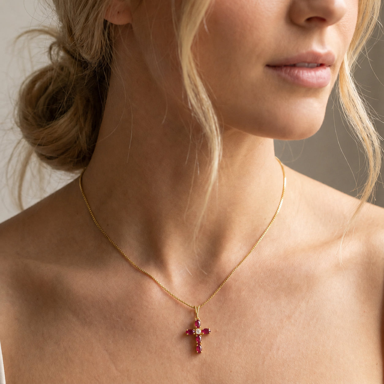 Yellow Gold Grace Necklace Pink Topaz 10K — Nadia