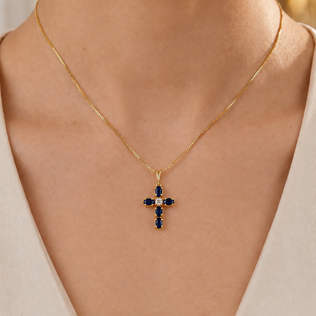 Yellow Gold Grace Necklace Garnet 10K — Nadia