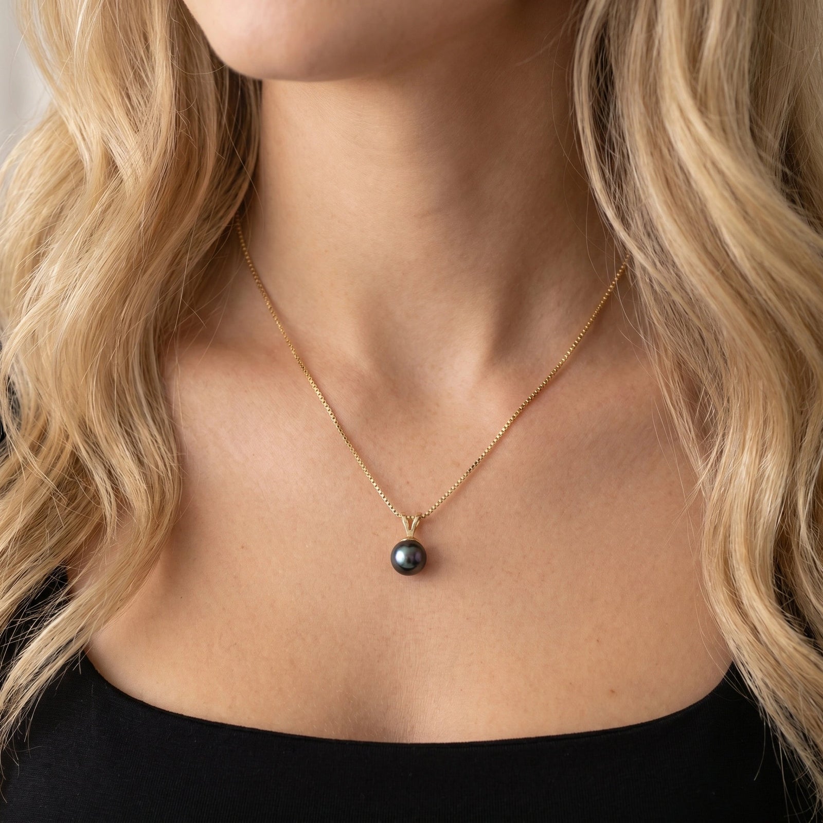 Yellow Gold Aura Necklace Pearl 10K — Cassandra