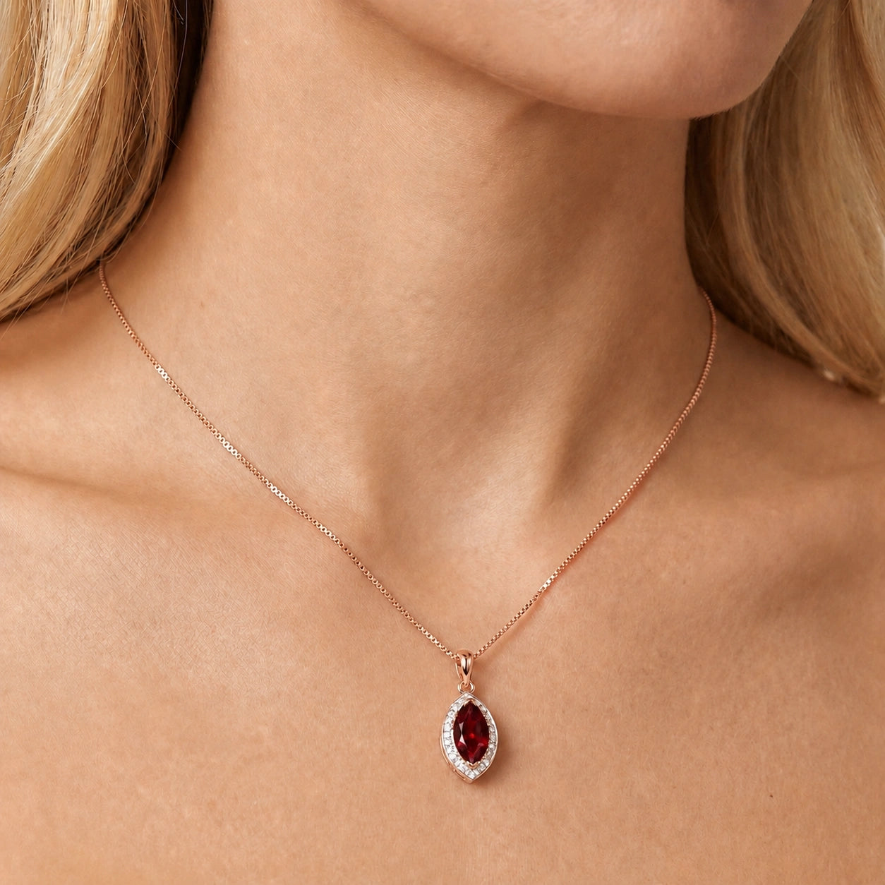 Rose Gold Pendant Necklace Garnet 10K — Immacolata