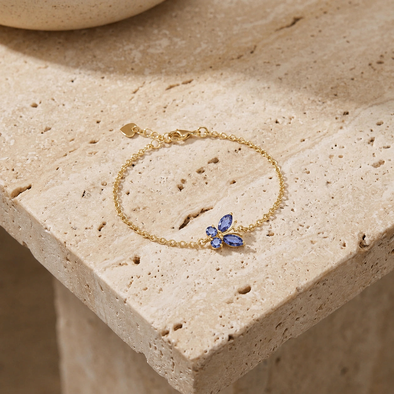 Yellow Gold Bracelet Peridot 10K — Azzurra