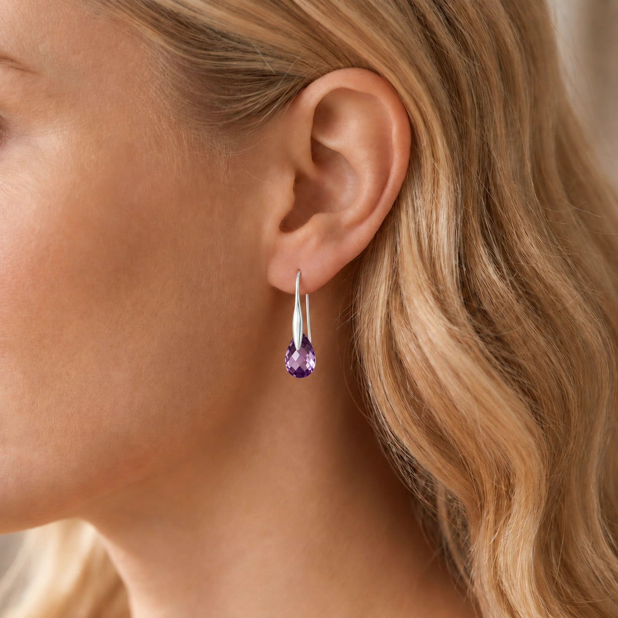 White Gold Earrings Amethyst 10K — Ottilia