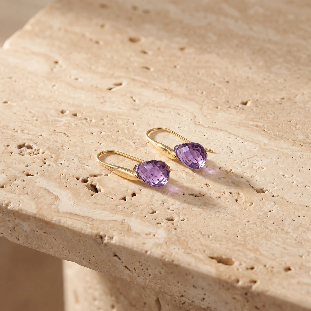 Yellow Gold Earrings Amethyst 10K — Ottilia