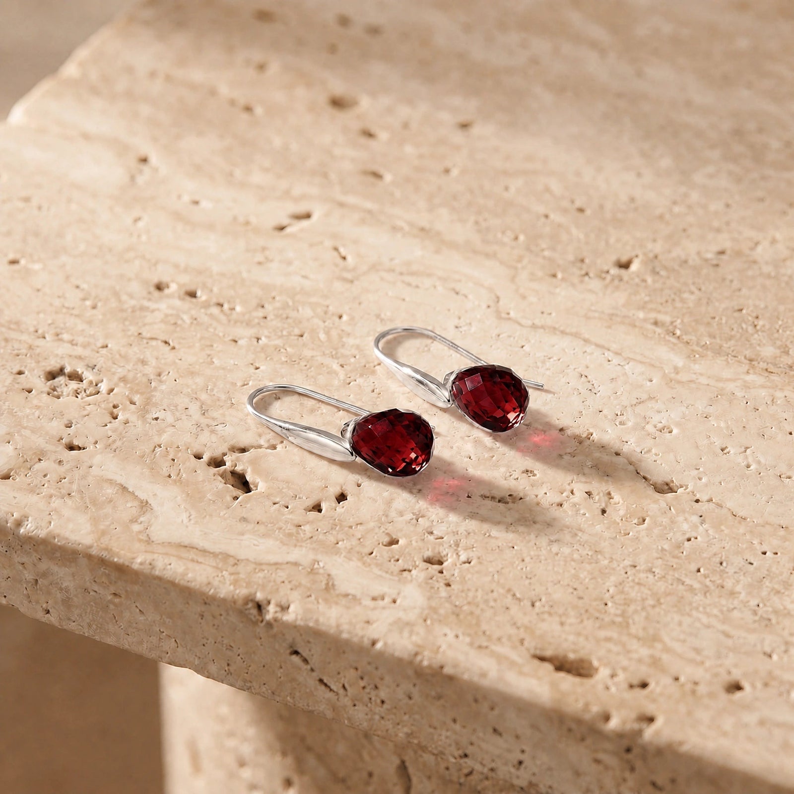 White Gold Earrings Garnet 10K — Ottilia