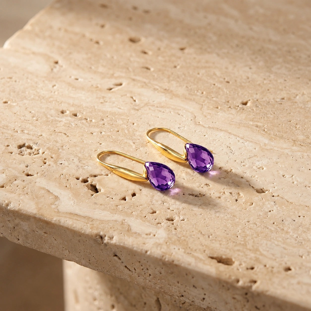 Yellow Gold Earrings Ruby 10K — Ottilia