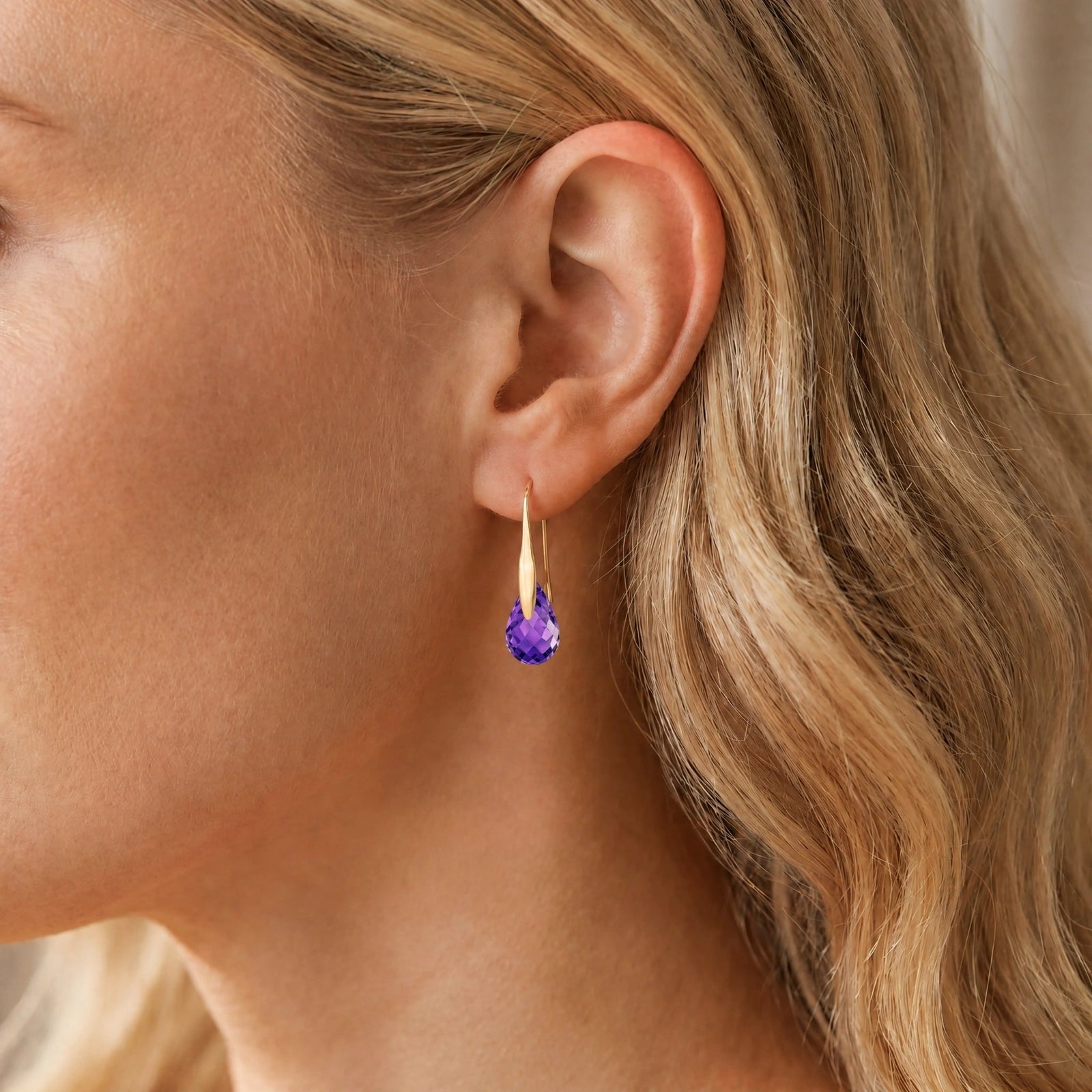 Yellow Gold Earrings Ruby 10K — Ottilia
