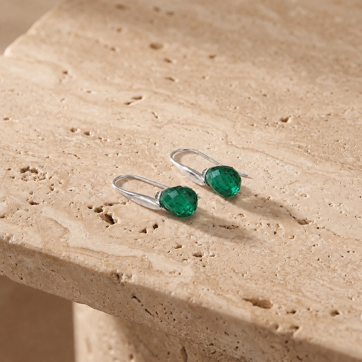 White Gold Earrings Sapphire 10K — Ottilia