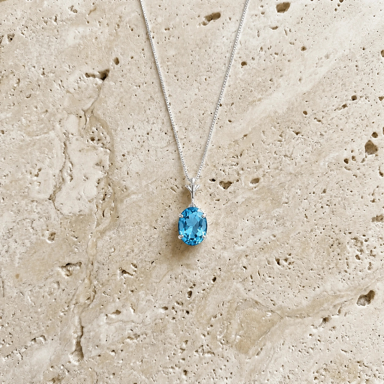 White Gold Blue Topaz — Ubaldina