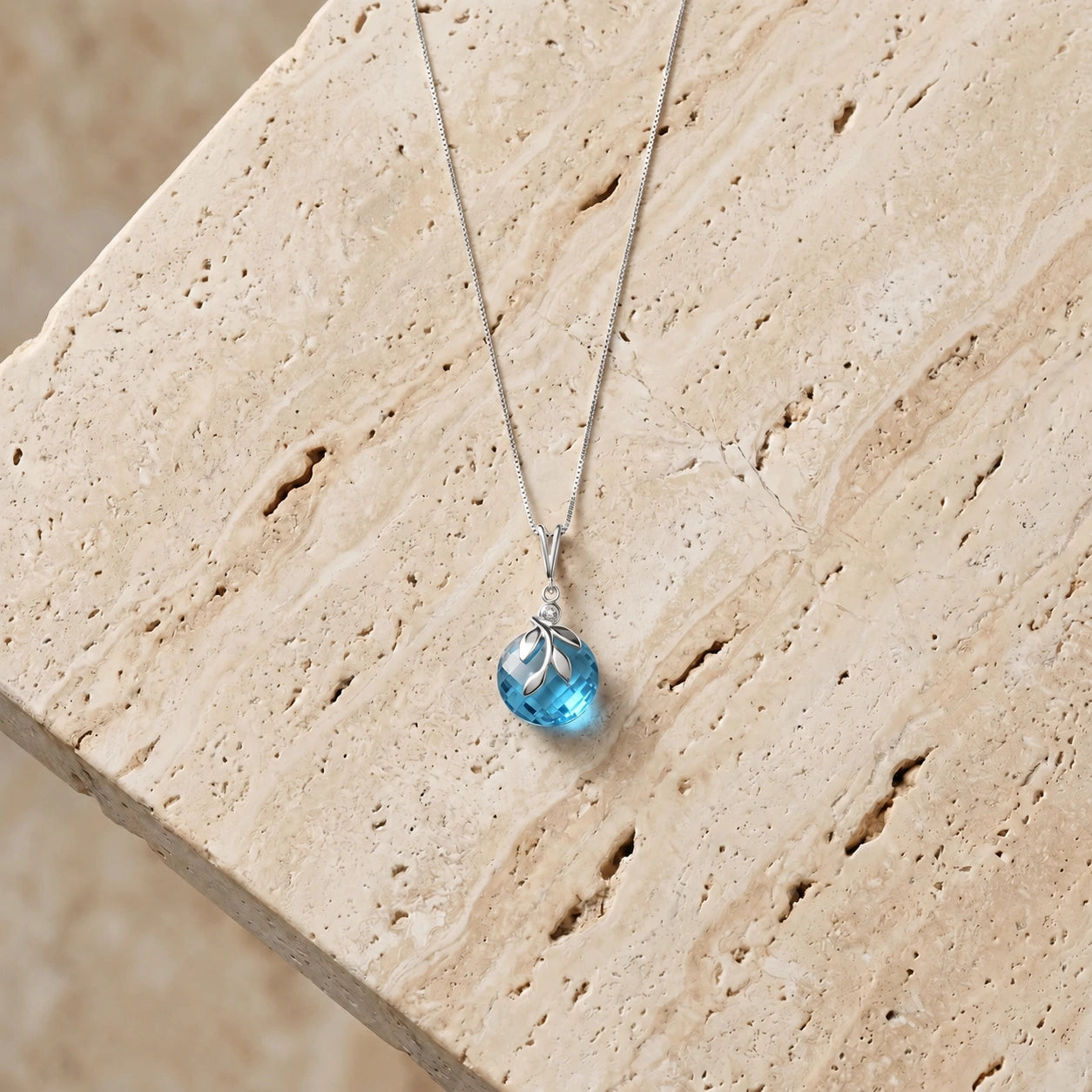 White Gold Blue Topaz & Diamond — Umbertina