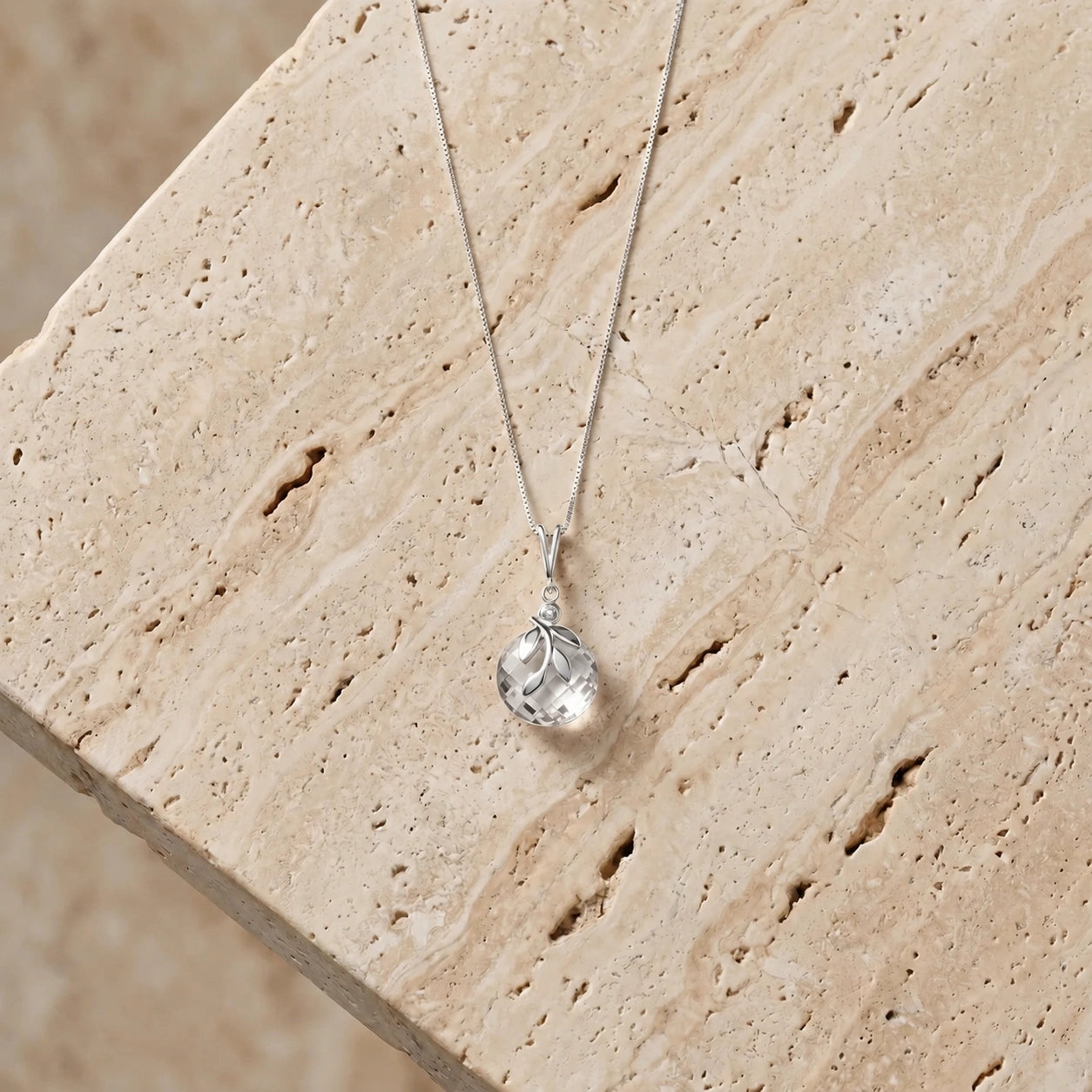 White Gold Diamond & White Topaz — Umbertina