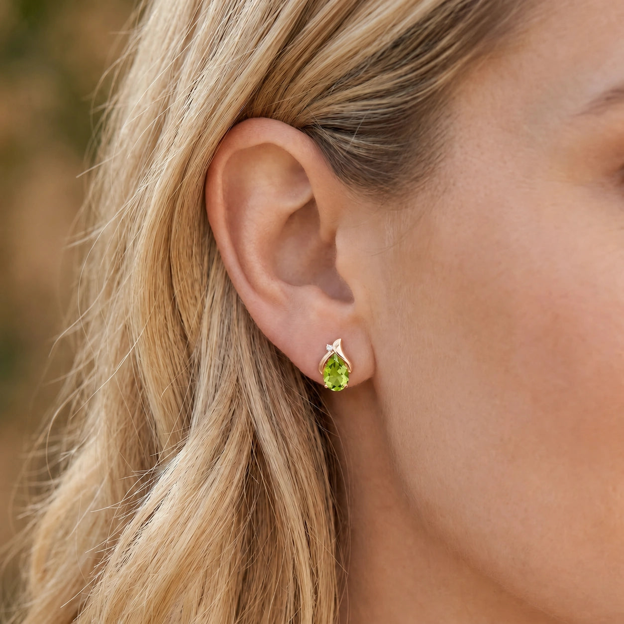 Rose Gold Peridot & Diamond — Valentia