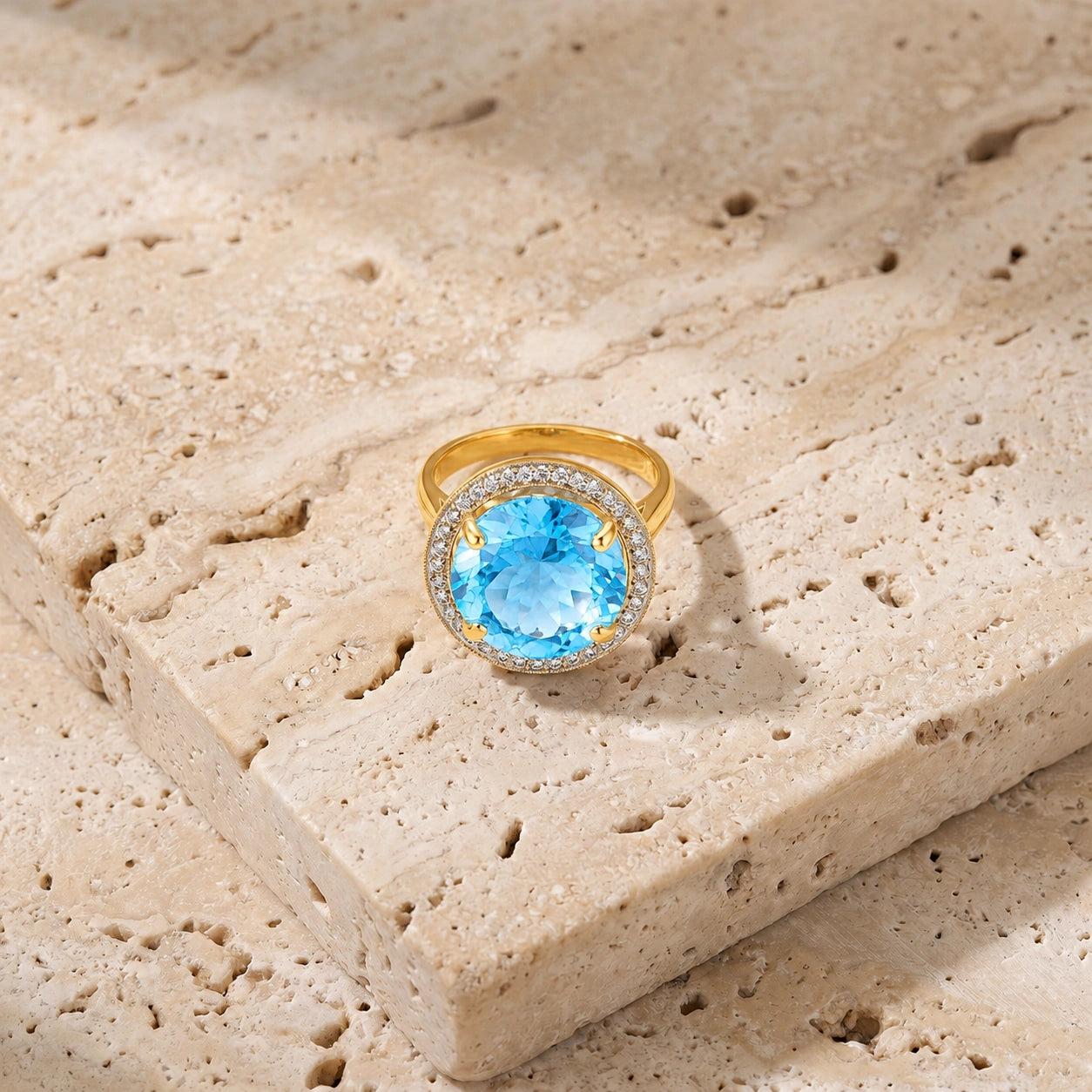Yellow Gold Ring Blue Topaz 10K — Cassandra