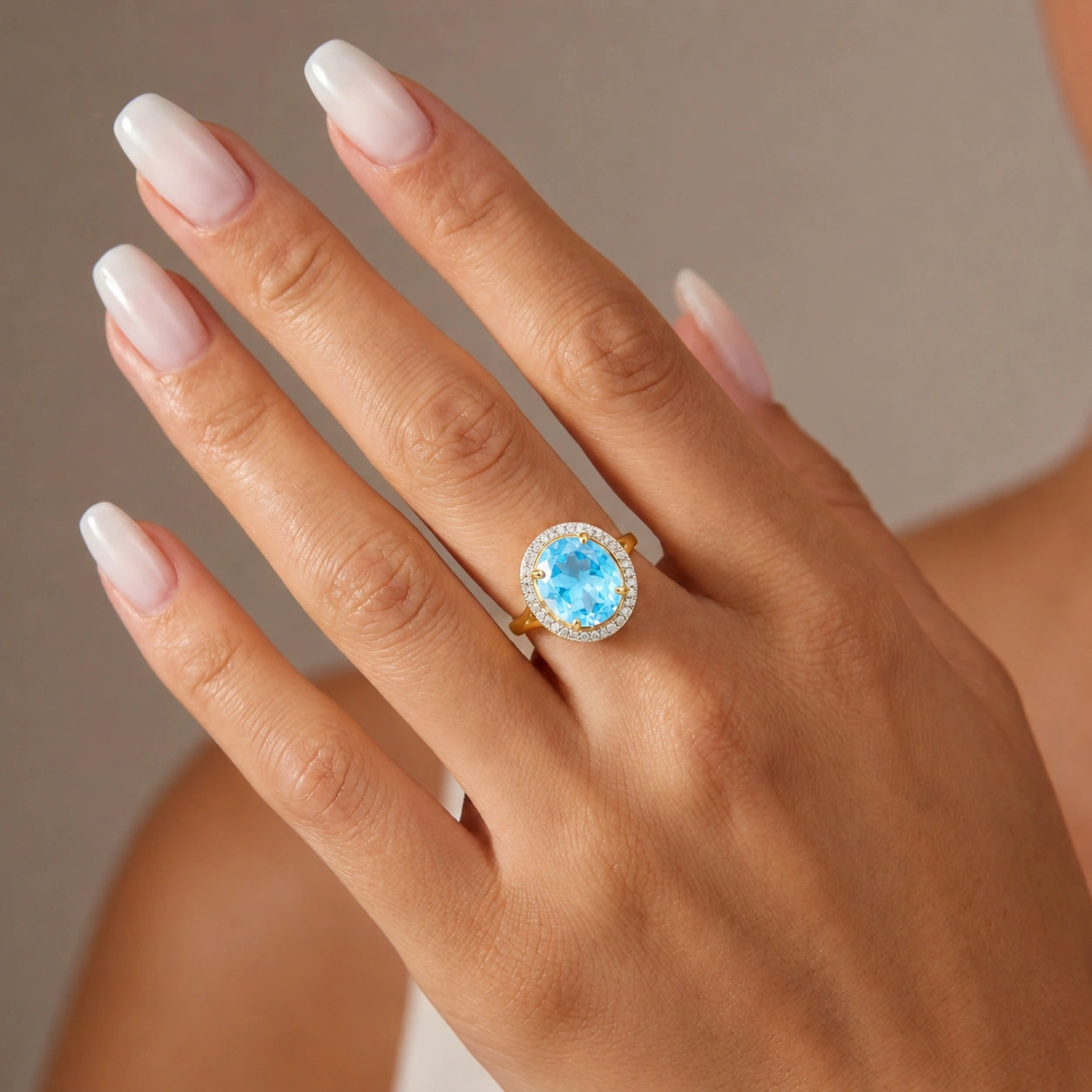 Yellow Gold Ring Blue Topaz 10K — Cassandra