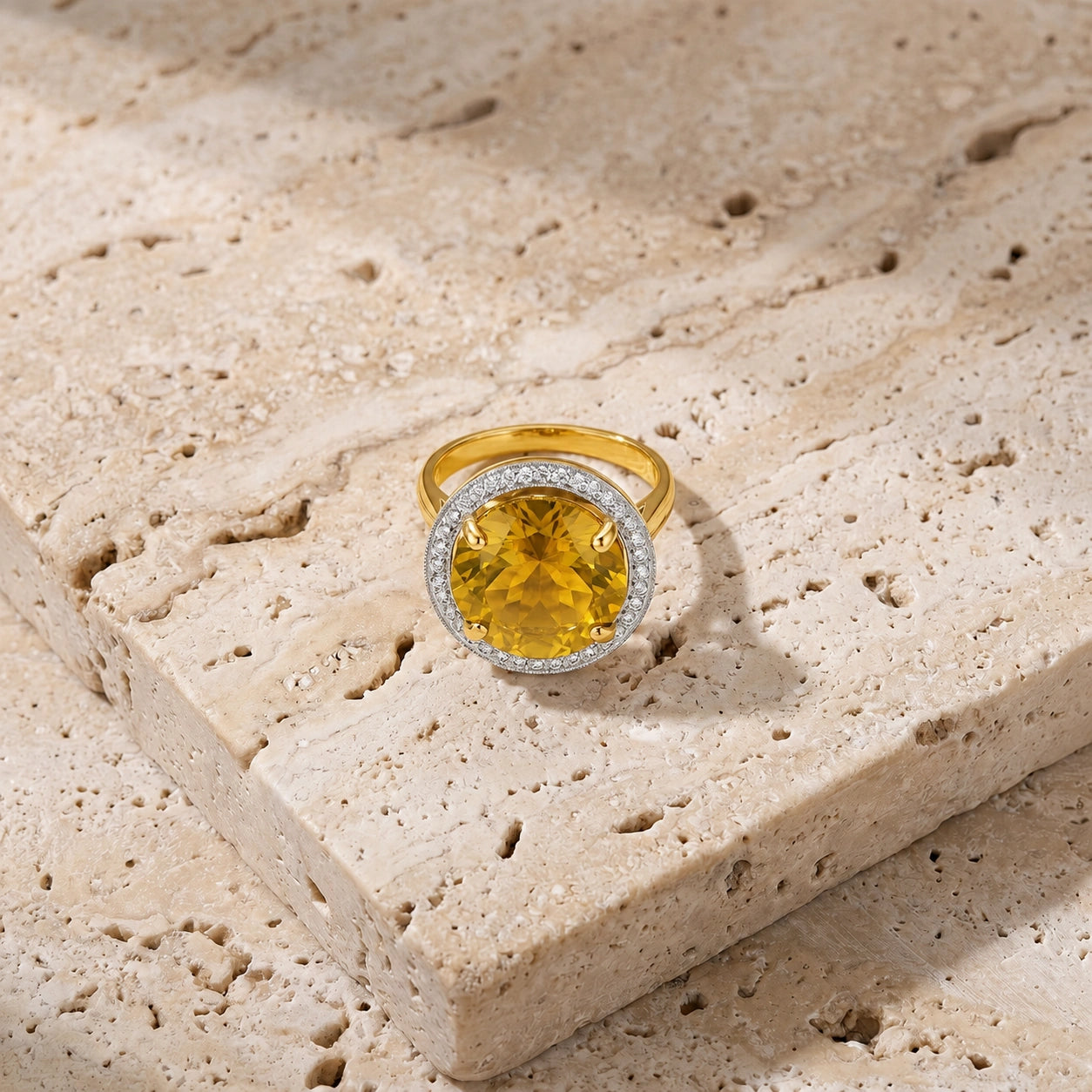 Yellow Gold Ring Citrine 10K — Cassandra