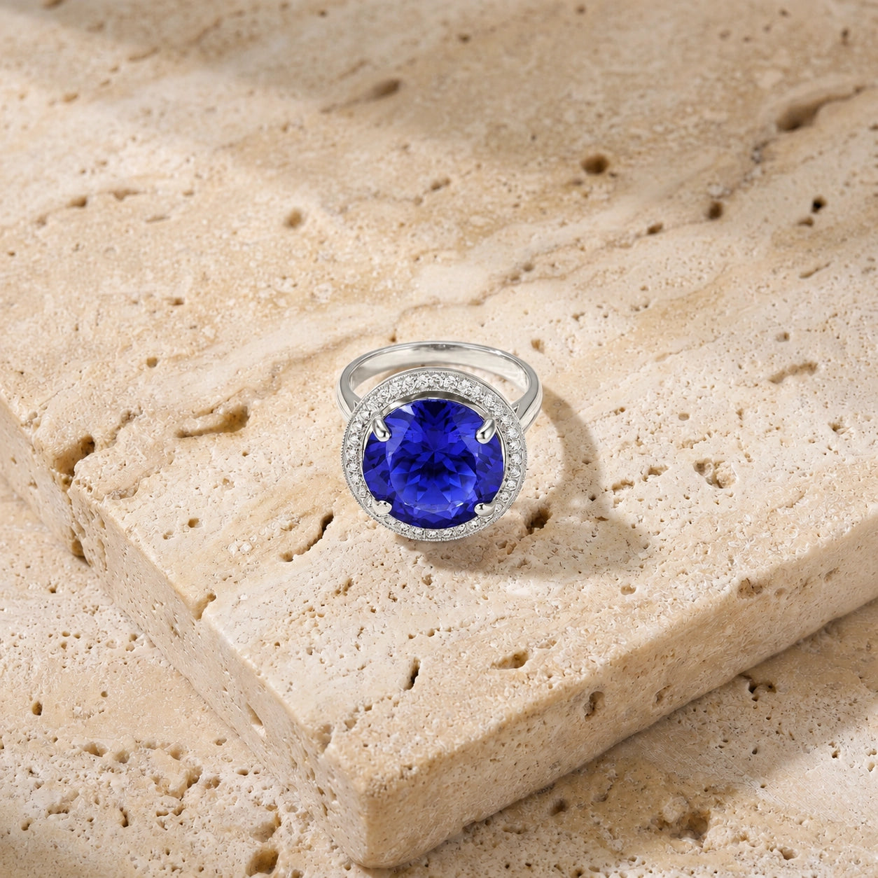 White Gold Ring Sapphire 10K — Cassandra