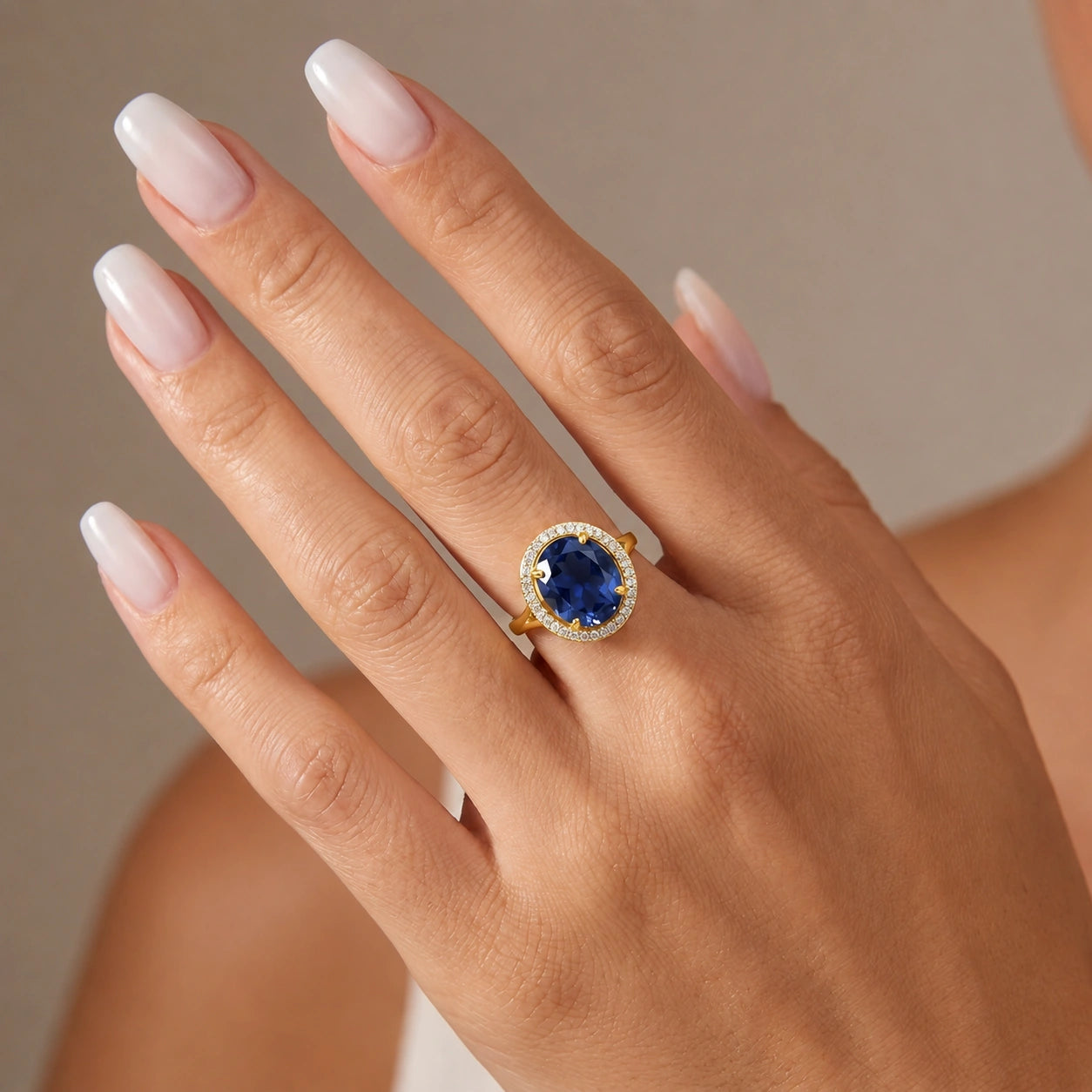 Yellow Gold Ring Sapphire 10K — Cassandra