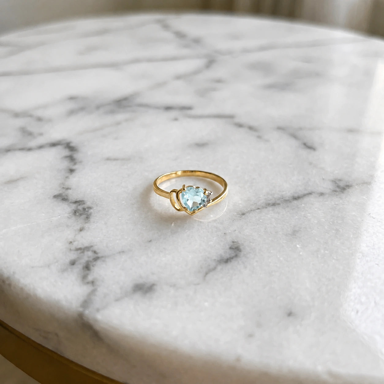 Yellow Gold Aquamarine & Diamond — Valeria