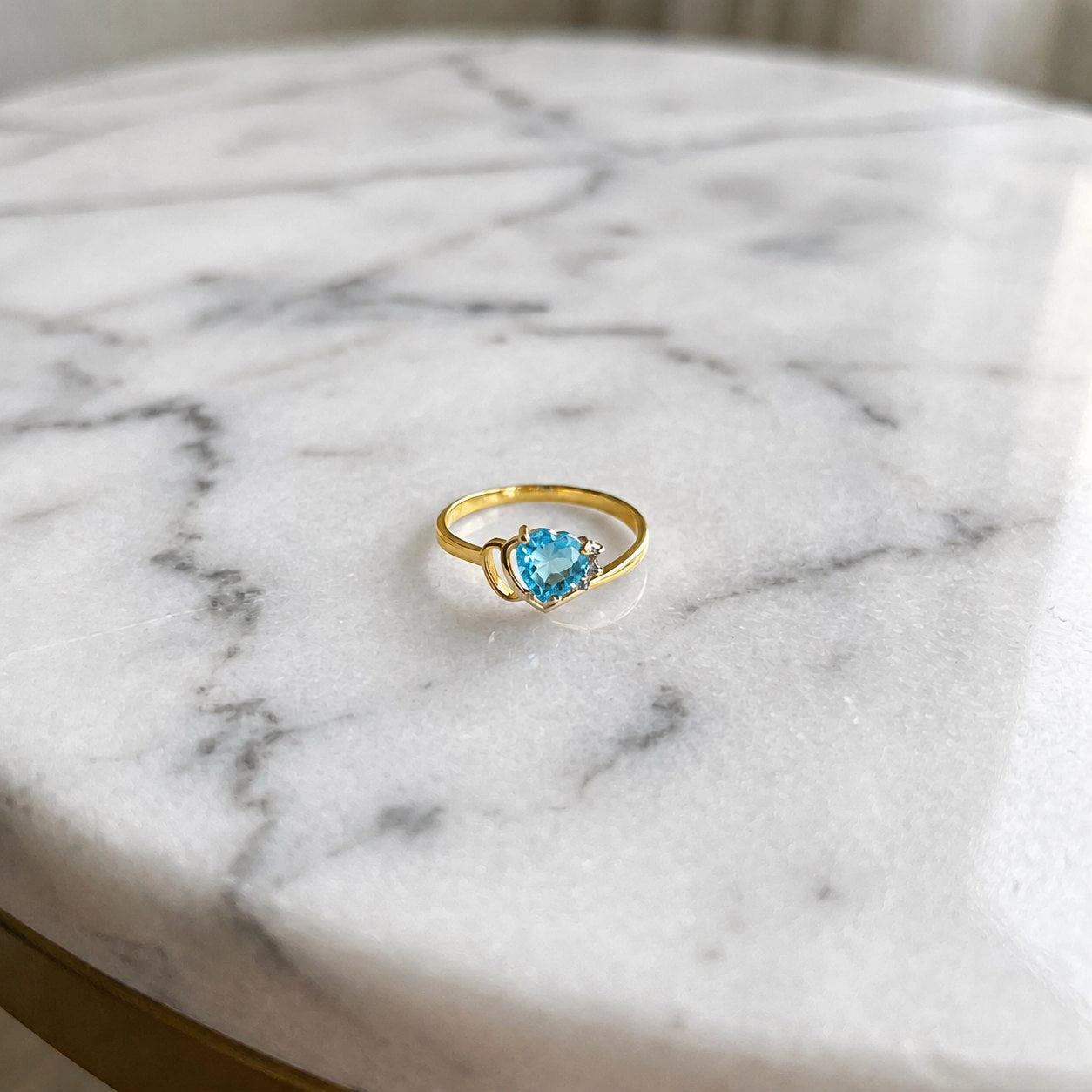 Yellow Gold Blue Topaz & Diamond — Valeria