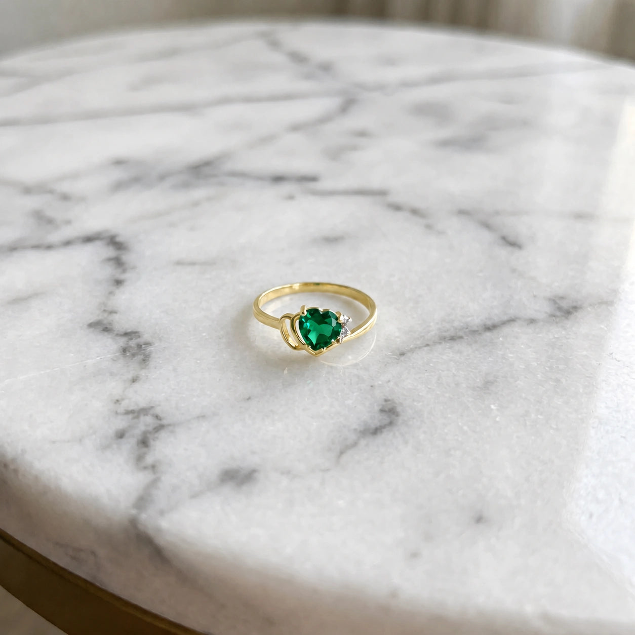 Yellow Gold Diamond & Emerald — Valeria