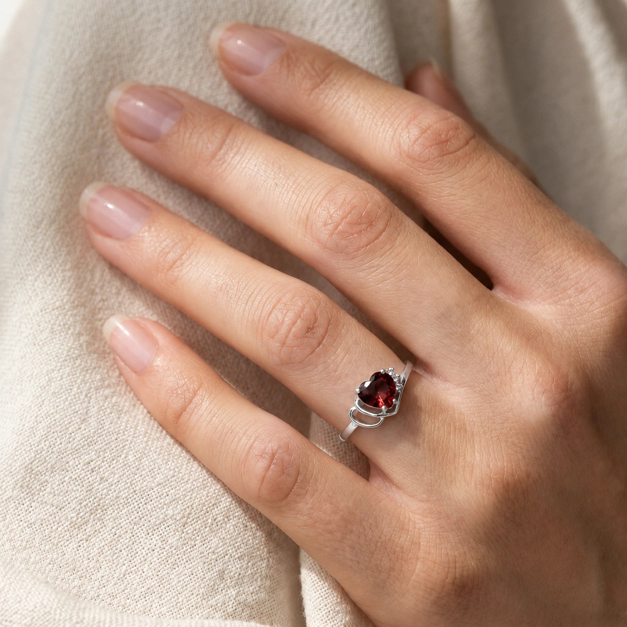 White Gold Diamond & Garnet — Valeria