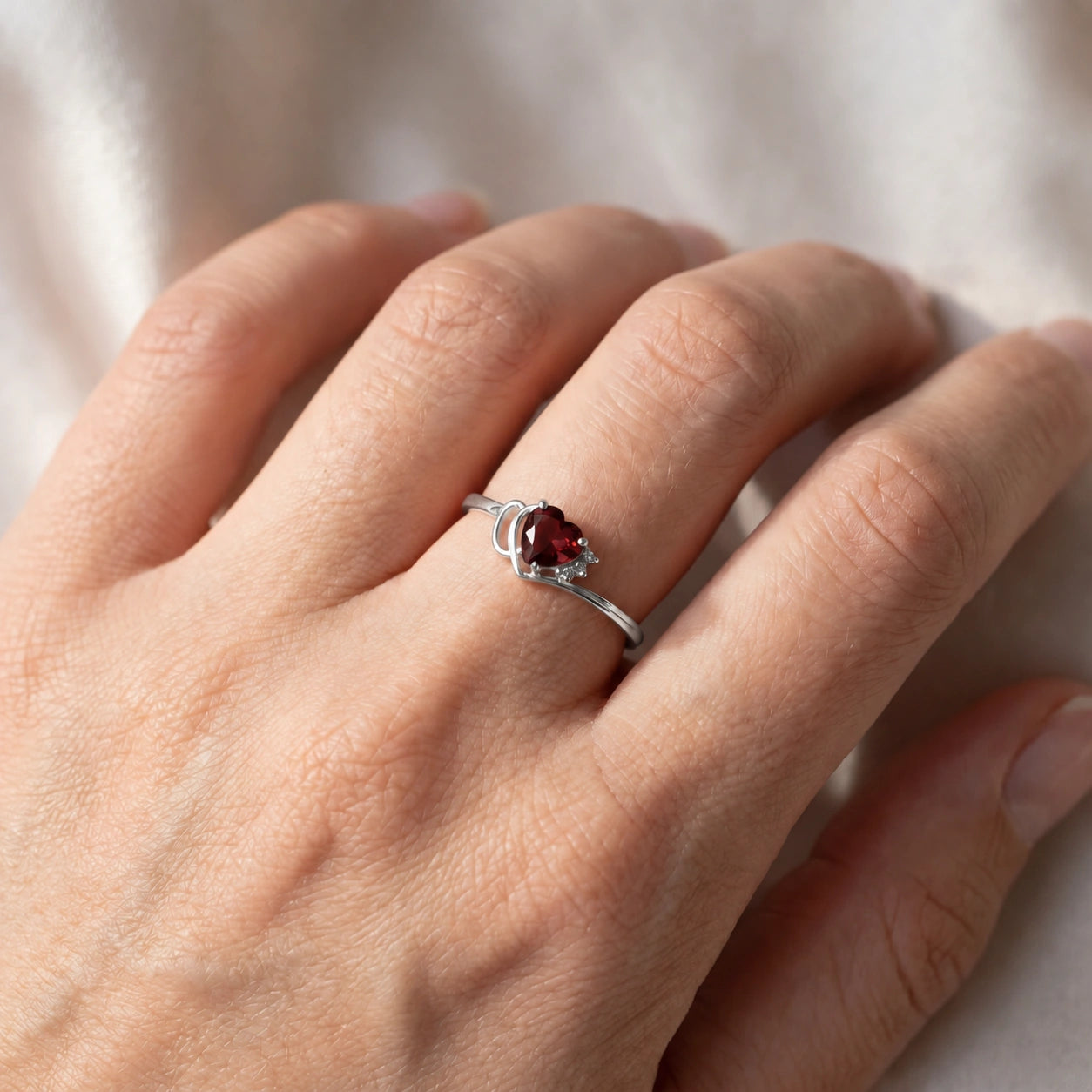 White Gold Diamond & Garnet — Valeria