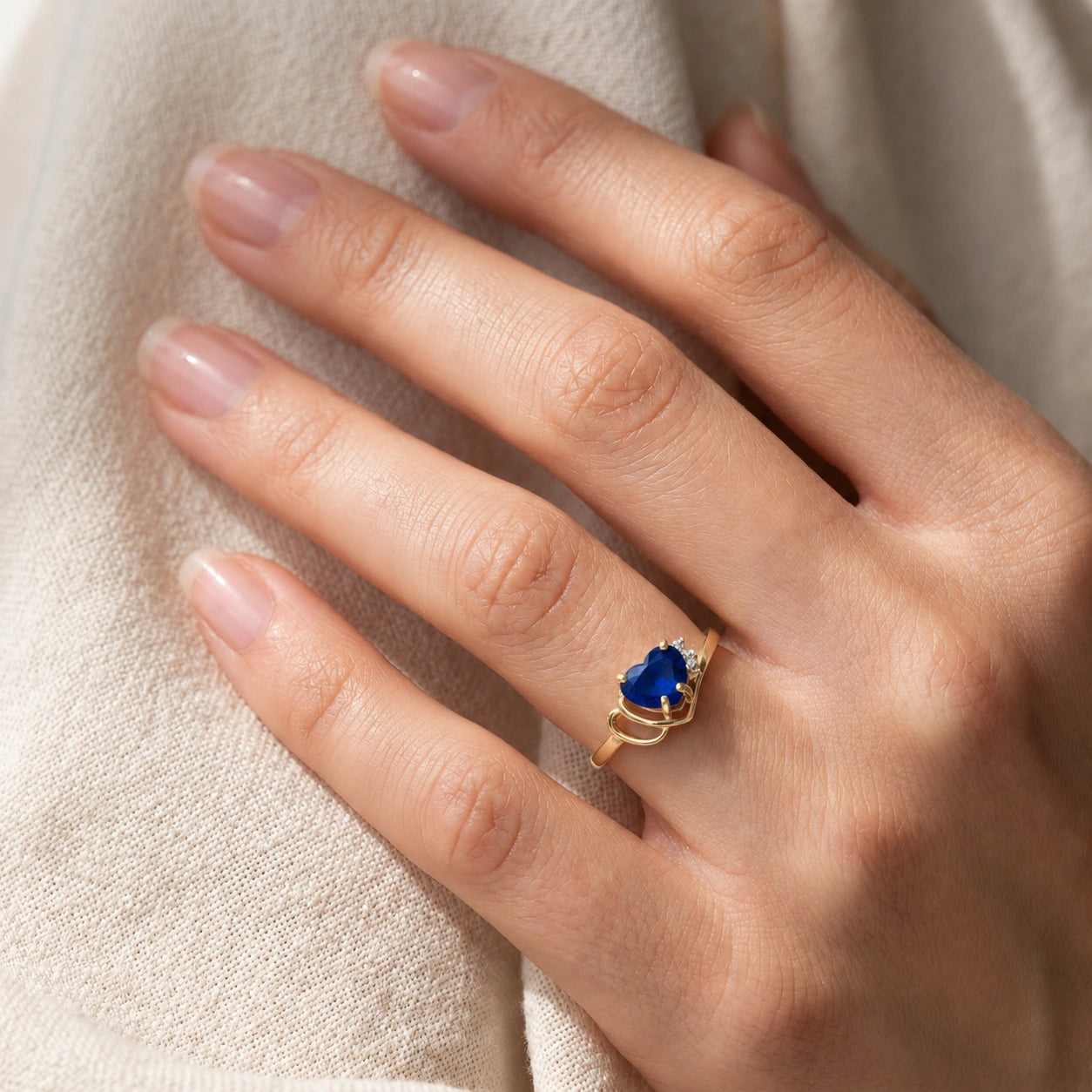 Yellow Gold Diamond & Sapphire — Valeria