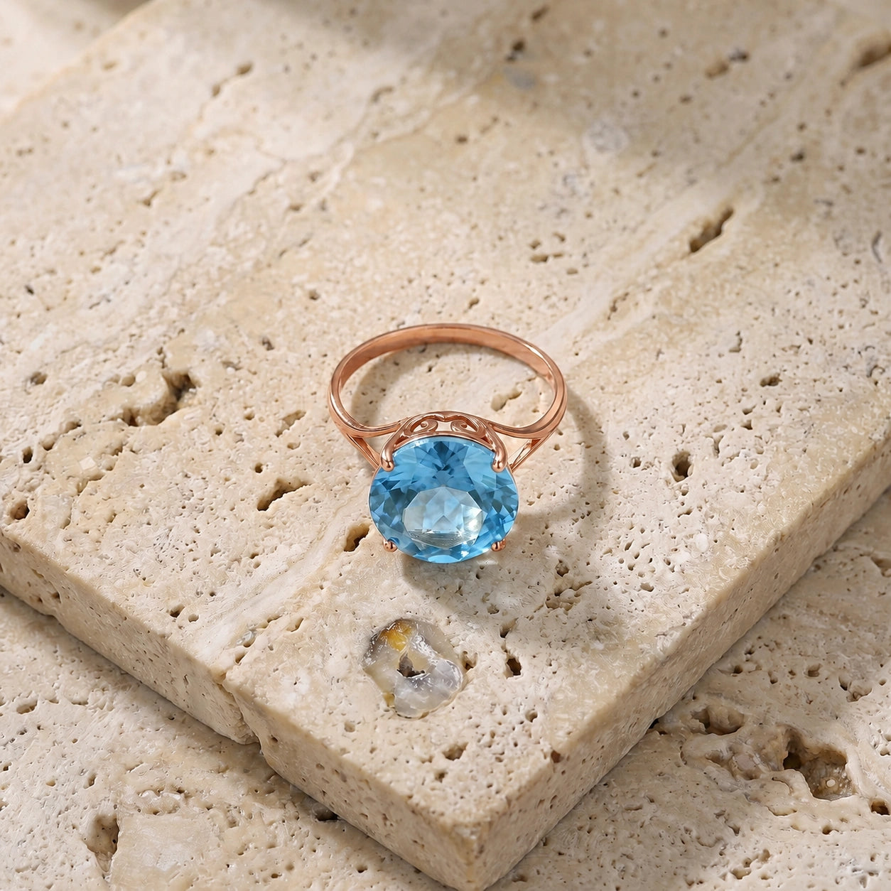 Rose Gold Reverie Ring Blue Topaz 10K — Stella