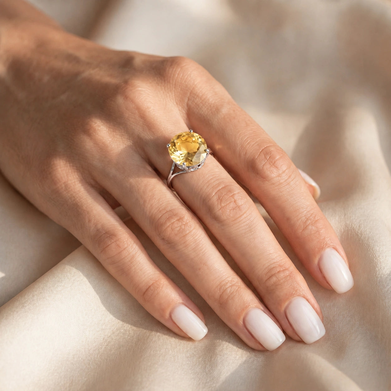 White Gold Reverie Ring Citrine 10K — Stella