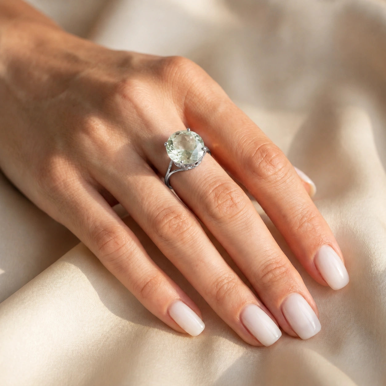 White Gold Reverie Ring Green Amethyst 10K — Stella