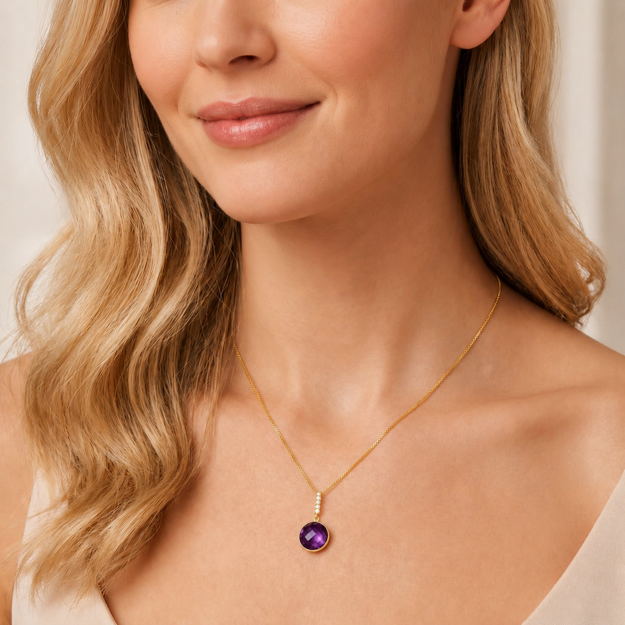 Yellow Gold Pendant Necklace Ruby 10K — Alida