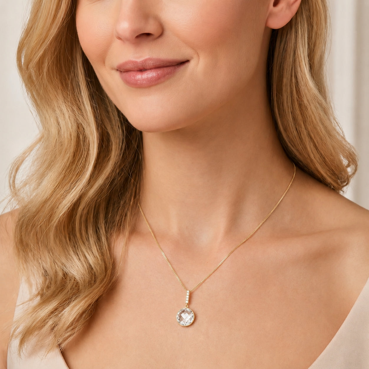 Yellow Gold Pendant Necklace Rose Quartz 10K — Alida