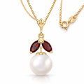 Yellow Gold Romilda freshwater pearl necklace, shown with chain and clasp detail.