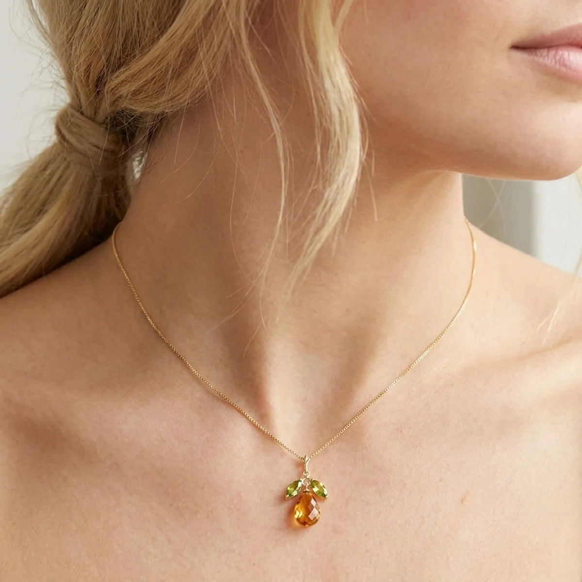 Yellow Gold Necklace Citrine & Peridot — Laura Necklace, view 4