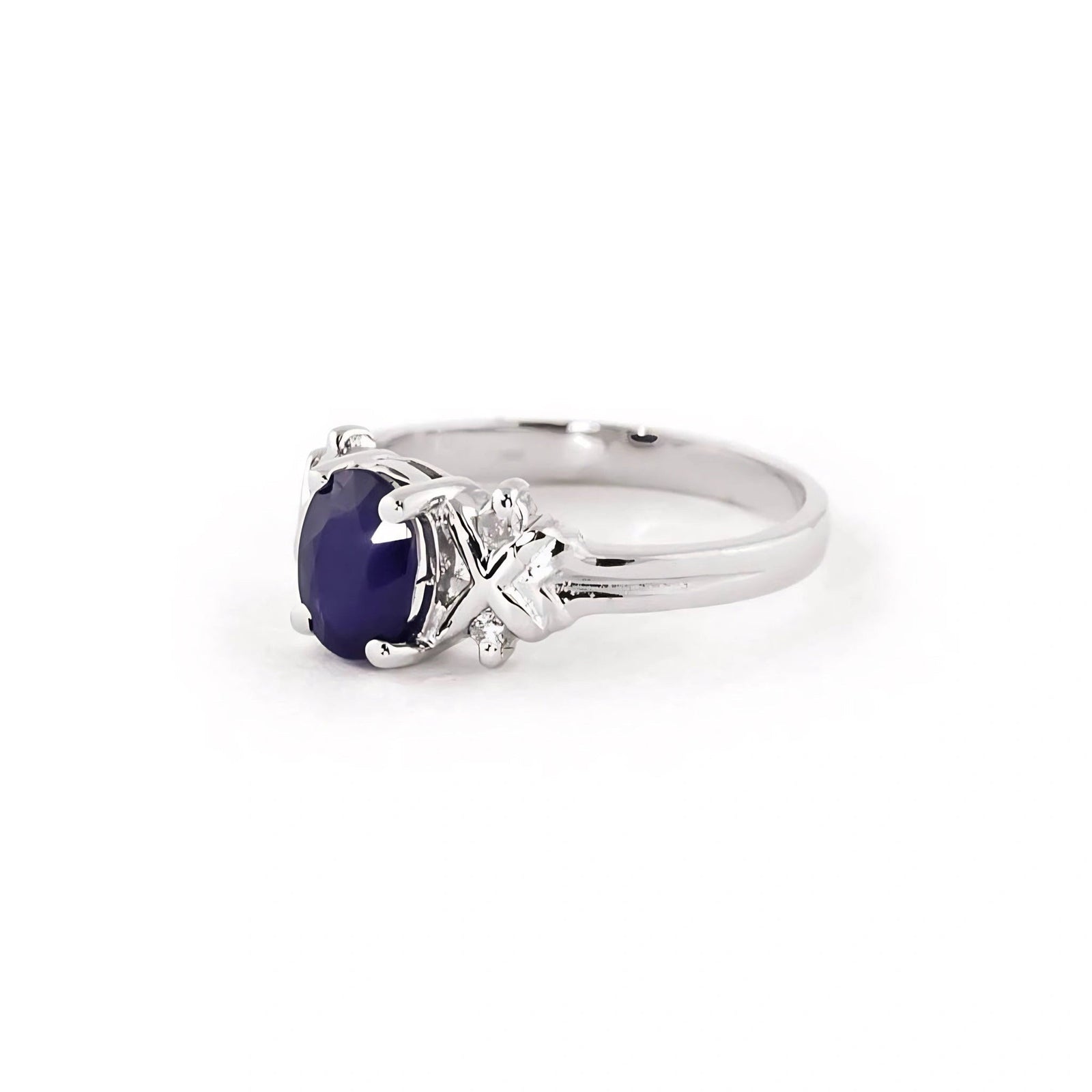 White Gold Ring Sapphire 10K — Scolastica