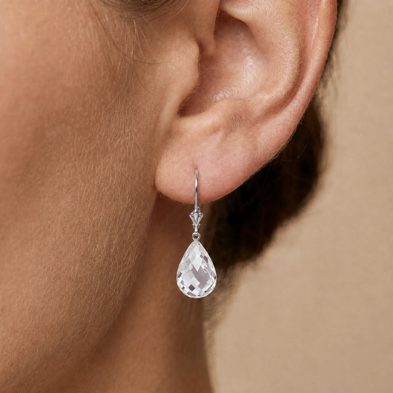 White Gold White Topaz — Vespertina